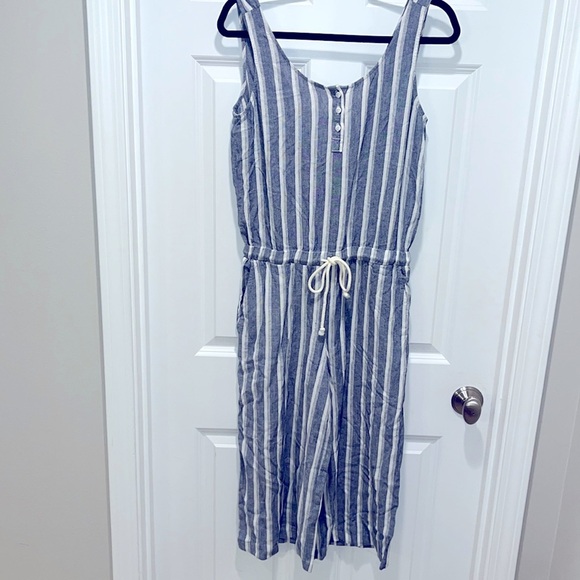 Anthropologie Cloth & Stone Striped cropped linen Jumpsuit romper XS blue white - Picture 2 of 10